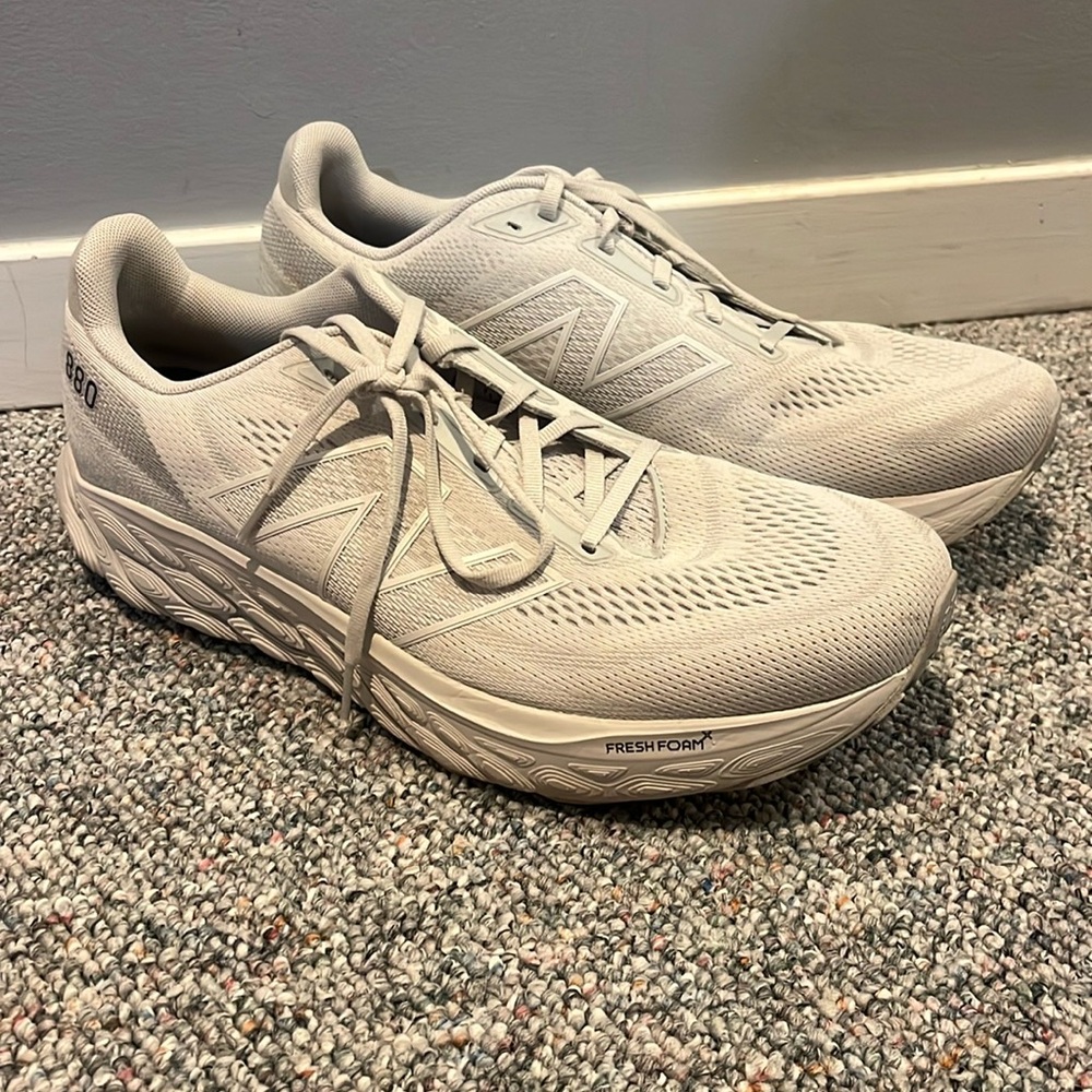 New Balance White and Gray Sneakers with Cushioned Midsole